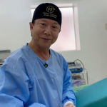 Milton Seigi Hayashi detalha os melhores procedimentos para suavizar o bigode chinês e recuperar a firmeza facial.